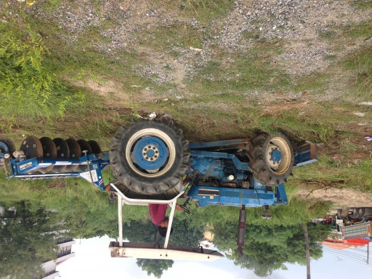 ขายรถไถฟอร์ด2เพลาเจ้าของขายเอง