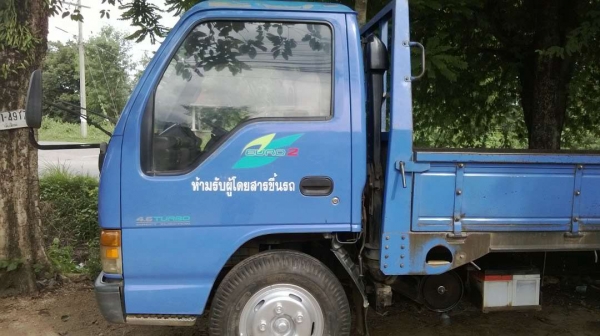 ขาย ISUZU NKR เครื่อง 4HG1-130แรง