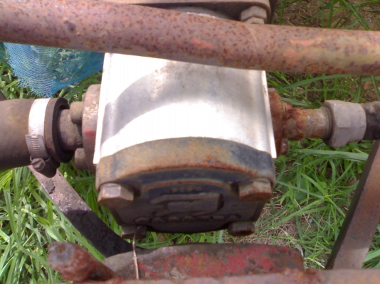 มือคีบ ไคเฮงหลี สภาพใช้ได้เลย ทั้งชุด พร้อมปั้ม