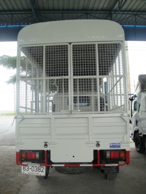 ISUZU NLR 130 แรง พร้อมกะบะคอก พร้อมใช้งาน