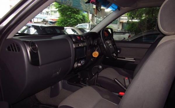 ขาย อีซูซุ ดีแม็ก แค็ป ไฮแลนด์เดอร์ 2500cc ปี2010