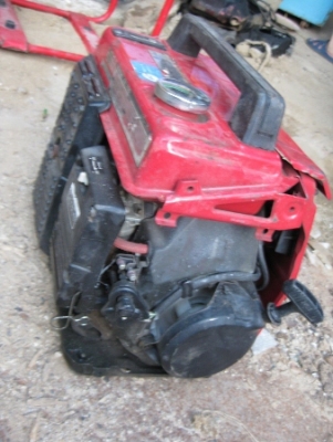 ขาย-เครื่องปั่นไฟขนาดพกพา มือสองเก่าญี่ปุ่น HONDA: EX750 เครื่องยนต์ พร้อมใช้งาน ทนทานครับ