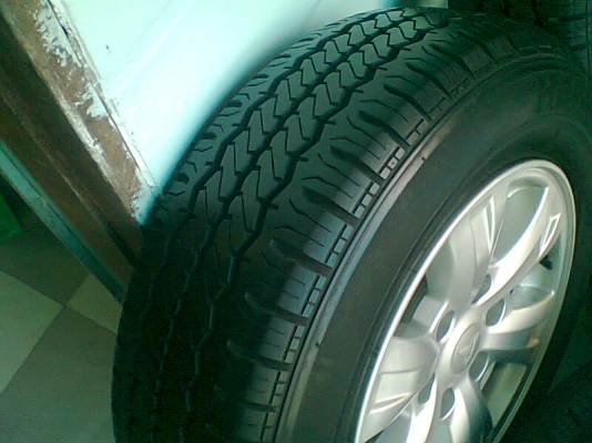 แม็กพร้อมยาง TRITON PLUS สภาพป้ายแดง