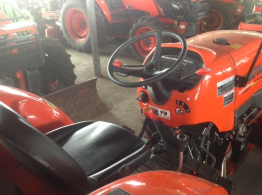 มาแล้ว KUBOTA L4708   MAX   คุณภาพเยี่ยม พร้อมใบมีดติดตัวรถ