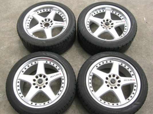 ขายล้อ nismo gt 3 ขอบ 17 หน้า 8 หลัง 9   พร้อมยาง   30500  จองแล้วไม่มาเอาคับ0813122649  0875800722