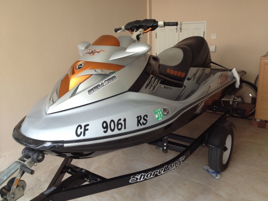 เรือเจ็ตสกี