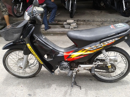 wave100ปี46 สีดำ เครื่องดีเดิมๆเอกสารครบ ชุดสีสด สนใจมาลองขับได้จ้า