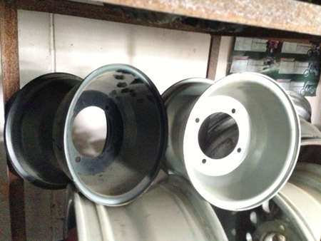 ขายเหมาด่วนๆ ยางเอทีวี 950 ขอบ8 หน้า-หลังของใหม่ ราคาถูก !!!!