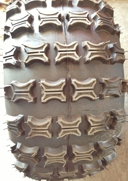 ขายเหมาด่วนๆ ยางเอทีวี 950 ขอบ8 หน้า-หลังของใหม่ ราคาถูก !!!!