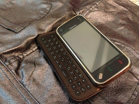 ขายNokia N97 mini ปรับราคาจาก2,800 เหลือ 2,000 เท่านั้นจ้า