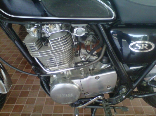 ***ขาย sr 400 ปี 2004 กุญแจชิฟประกอบใหม่เดิมๆสวยจัดวิ่งไม่ถึงหมื่นโล 75000***OHM คอนหวัน เครื่องดีสดมากครับ ระบบไฟปรกติ ชิฟปรกติครับ สีเดิมยอดนิยมยุ่นครับ เครื่องมือครบครับ ประกอบใหม่ เอกสารออกชื่อครับ วิ่งน้อยมากครับ 7xxx สนใจ 0858730704 ohm คอนหวัน