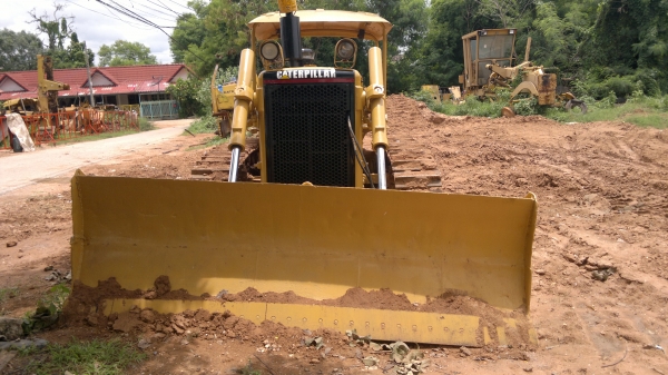 ขายแทรคเตอร์ CAT D5D