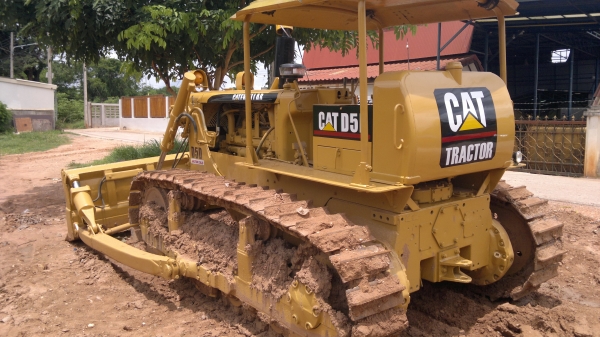 ขายแทรคเตอร์ CAT D5D