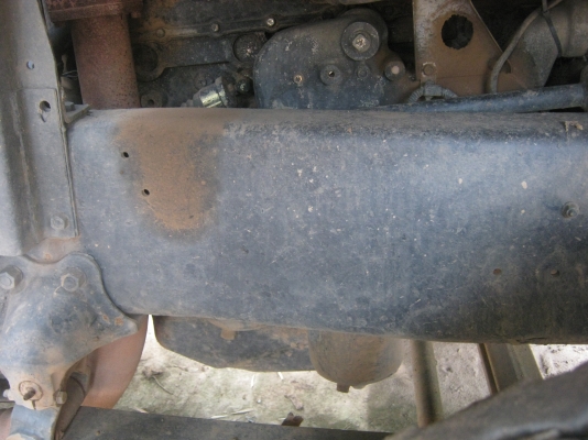 ขาย รถสิบล้อ 2 เพลาแท้ Nissan ud