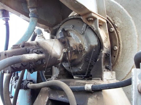 ขาย รถโม่ปูน โม่ตรง 6 คิว มิตซู / เบรกใหญ่ ( ขาย 2 คัน ถูกๆ! ) ขาย รถโม่ปูน โม่ตรง 6 คิว มิตซู / เบรกใหญ่ ( ขาย 2 คัน ถูกๆ! )