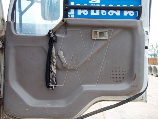 ขาย รถโม่ปูน โม่ตรง 6 คิว มิตซู / เบรกใหญ่ ( ขาย 2 คัน ถูกๆ! ) ขาย รถโม่ปูน โม่ตรง 6 คิว มิตซู / เบรกใหญ่ ( ขาย 2 คัน ถูกๆ! )