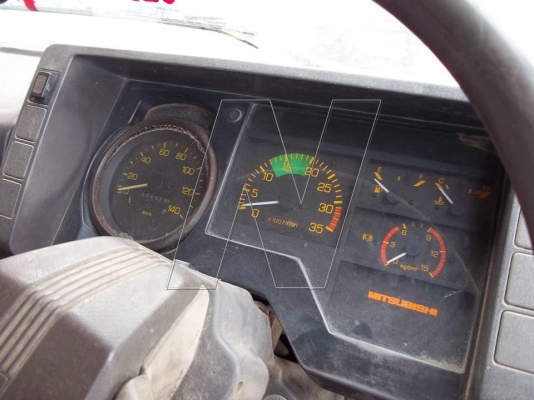 ขาย รถโม่ปูน โม่ตรง 6 คิว มิตซู / เบรกใหญ่ ( ขาย 2 คัน ถูกๆ! ) ขาย รถโม่ปูน โม่ตรง 6 คิว มิตซู / เบรกใหญ่ ( ขาย 2 คัน ถูกๆ! )