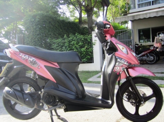 (ขายแล้วค่ะ) 8 เดือน  Suzuki  Nex  หัวฉีด แม็กซ์ สีสดใสน่ารัก เดิมแท้ดี ไม่มีบิวด์