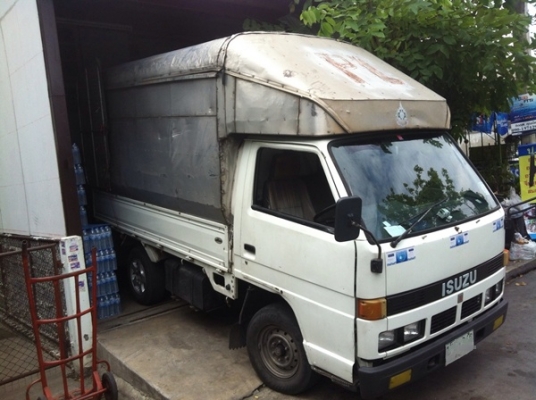 ขายรถบรรทุก 4 ล้อกลาง ISUZU เครื่อง 4JB1