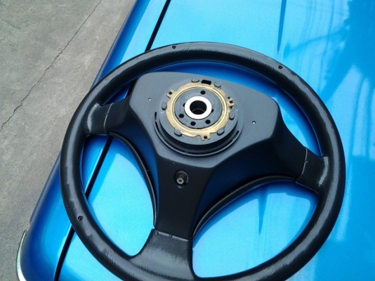 ขายวงพวงมาลัย TOYOTA VIOS ขายวงพวงมาลัย TOYOTA VIOS