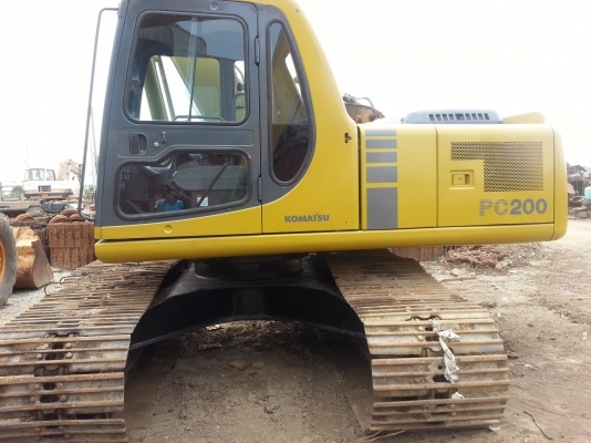 KOMATSU PC200 KOMATSU PC200