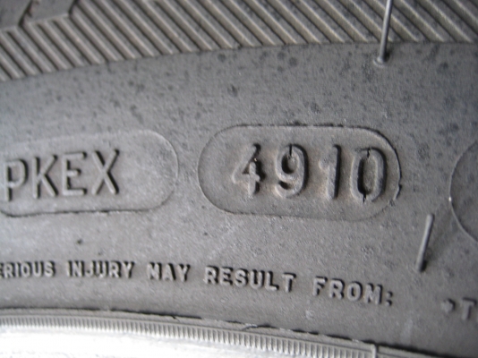 ขายยาง michelin latitude 225/65/17 ปี 10