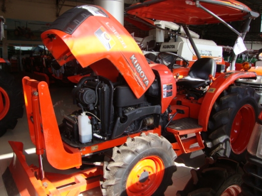 รุ่น 36 แรงม้า พร้อมใบดันคานล่าง