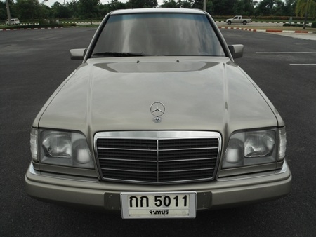 ขายรถเบนซ์ ปี 1989 BENZ, E320 โฉม W124 E หน้า