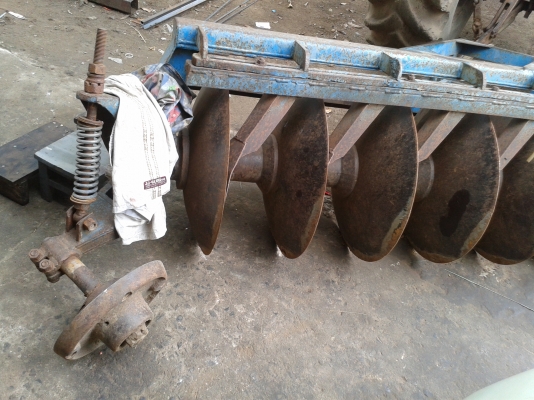 รถไถเเมสซี่ รถไถเเมสซี่