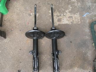 ขายโช๊คหน้่าCAMRY ACV30