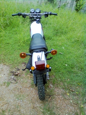 ขายyamaha dt125mono..สภาพตามรูปทะเบียนเต็ม(มี.ค57)+โอน26,500บาท ขายyamaha dt125mono..สภาพตามรูปทะเบียนเต็ม(มี.ค57)+โอน26,500บาท