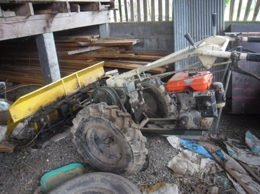 เครื่องเกี้ยวข้าว สวยนะครับ สนใจโทรมานะครับ