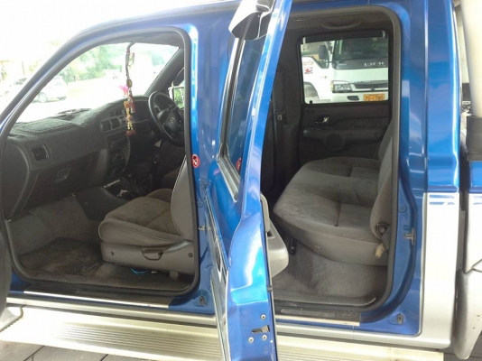 ขายมาสด้า โฟวิล 4 ประตู ขายมาสด้า โฟวิล 4 ประตู