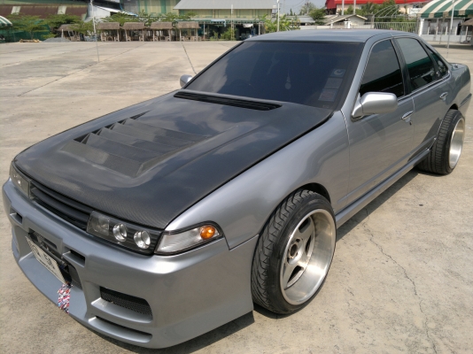 ขายA31แต่งสวยๆเครื่อง rb25โบ เกียร์ออโต้ ชุดแต่ง เครื่องเสียงแน่นๆ