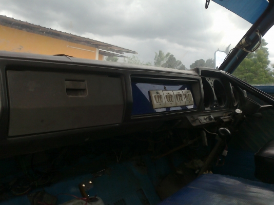 ขายหกล้อดั้มKS22พร้อมใช้งานเอกสารพร้อมโอนครัชซีสวยจัดๆหัวไม่ผุเครื่องแห้งแน่นๆ100แรง