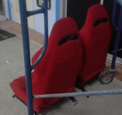 ขายด่วนเบาะซิ่งRED BRIDE 1 คู่พร้อมรางสภาพงามไม่ขาดใส่ได้กับทกรุ่น(พร้อมจัดส่ง)