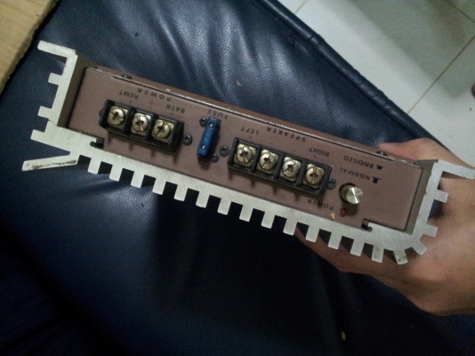 2CH Class A Rockwood AMP-400X