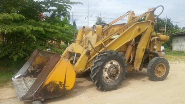 ขายรถตัก KOMATSU SD25