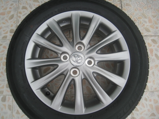 ขายล้อแม็ก Toyota vios 12ก้าน 15" x5.5" et45 4รู100 +ยางปี 12(081-3747940)