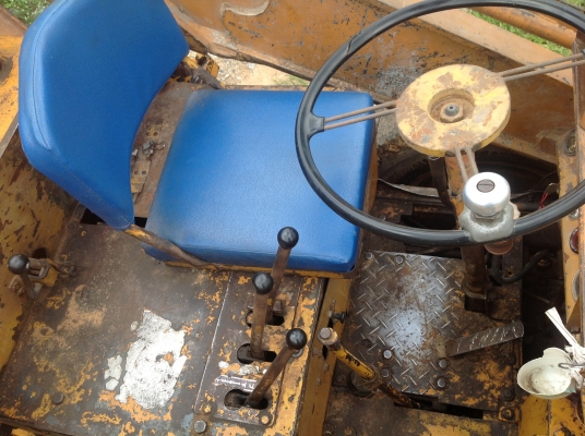 ขายรถตัก KOMATSU SD20 มาก่อนได้ก่อนครับ (085-1400605)