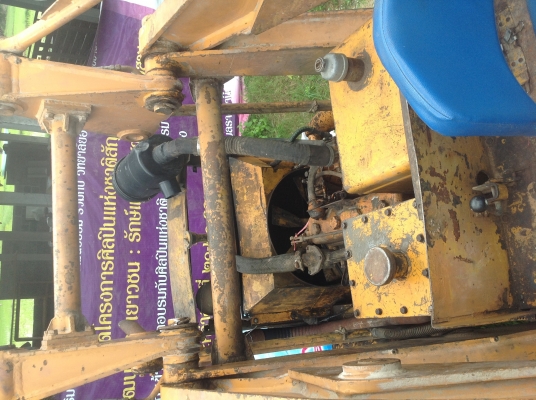 ขายรถตัก KOMATSU SD20 มาก่อนได้ก่อนครับ (085-1400605)