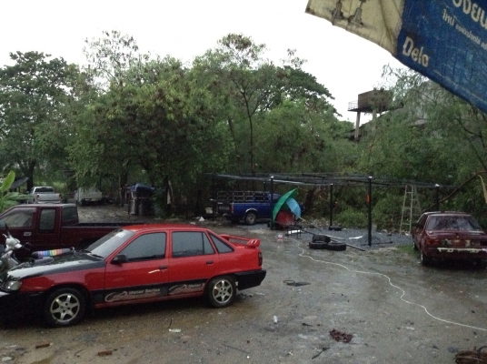 เครื่องแน่นๆ ปี 94 แดวูแฟนตาเซีย. สีแดงสวยๆ สีเดิมจากโรงงาน เอาไปใช้เลย เครื่องแน่นๆ ปี 94 แดวูแฟนตาเซีย. สีแดงสวยๆ สีเดิมจากโรงงาน เอาไปใช้เลย