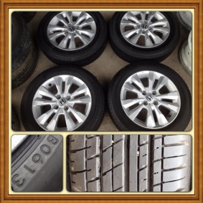 ขายแม็กเดิมขอบ15 New Honda City ป้ายแดง + ยางปี13 ราคา 12,500 บ.