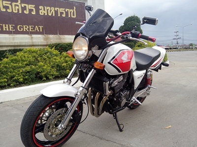 ขายSF400ccปี93 inv  เก็บงานคันเนียรๆวิ๊งทุกมุมเครื่องดีแน่น