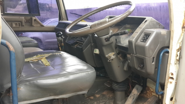 ขายด่วนไอ้หลงโบซีเรียนสูง MITSUBISHI FN527MTF5582 สองเพลาไม่ดั้มกระบะมิเนียมสวยจัดมีลำโพงลากลูกสภาพพร้อมใช้สุดๆรีบโทร 0843923995 0811838154