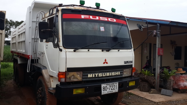 ขายด่วนไอ้หลงโบซีเรียนสูง MITSUBISHI FN527MTF5582 สองเพลาไม่ดั้มกระบะมิเนียมสวยจัดมีลำโพงลากลูกสภาพพร้อมใช้สุดๆรีบโทร 0843923995 0811838154