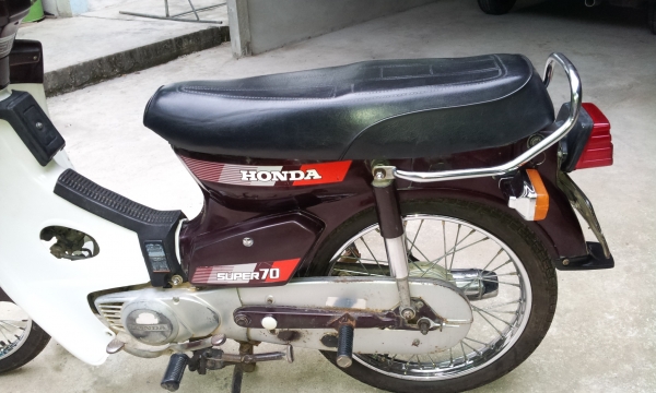 ขาย Honda  c70 super ภาษีเต็ม ทบ.โอน  15,500 บาท