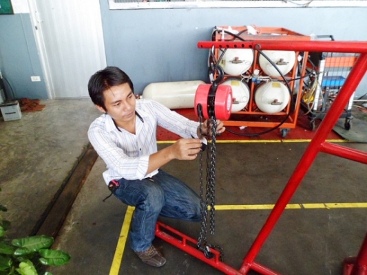 ขายเครื่องดึงหัวเติม NGV และ แพคแก๊ส NGV ตามมาตรฐาน กรมการขนส่งทางบกมีของอยู่ครับ