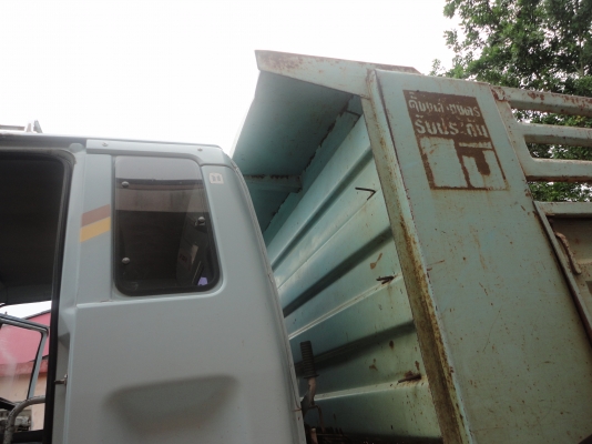 ขายรถบรรทุก 10ล้อดั้มพ์ 2เพลา ISUZU ROCKY 240แรงม้า นางฟ้าแท้