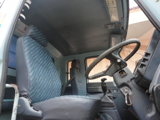 ขายรถบรรทุก 10ล้อดั้มพ์ 2เพลา ISUZU ROCKY 240แรงม้า นางฟ้าแท้